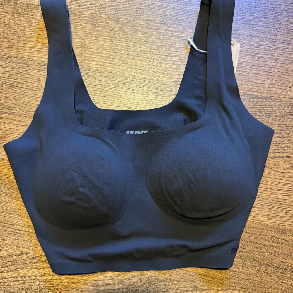 SKIMS Black Supportive Bra Intimates & Sleepwear